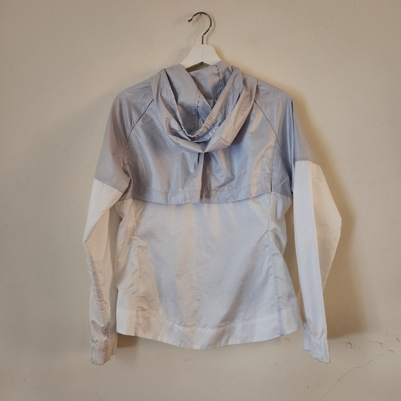 NIKE Wind Breaker - Picture 3 of 11